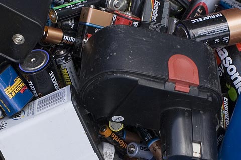 浦东新收购叉车蓄电池|科士达电动车电池回收